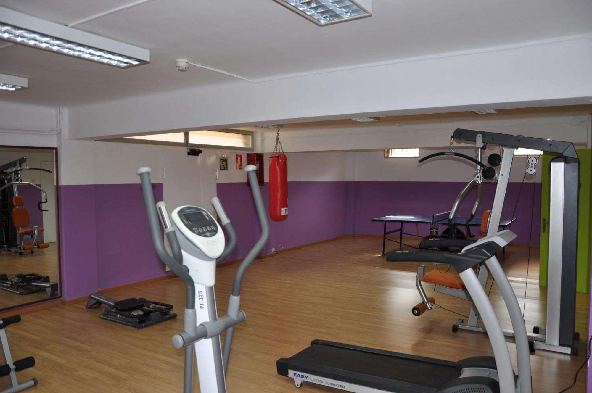 Residencia Universitaria Resa Sant Jordi Tarragona Dış mekan fotoğraf